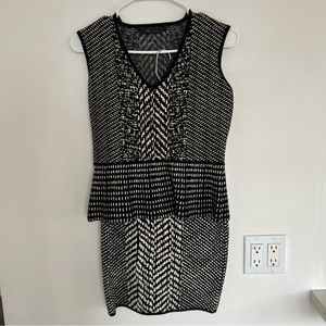 Wow- BCBG second skin sweater set of top and skirt herringbone pattern